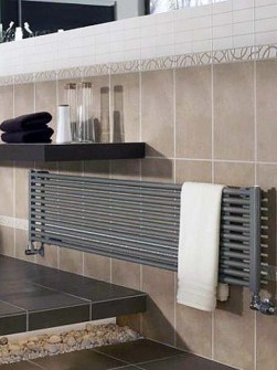 design handdoekradiatoren, badkamer radiatoren, gekleurde handdoekstang, horizontale radiator